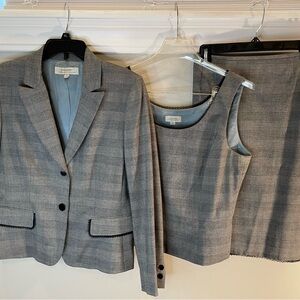Tahari Gray Skirt Set Professional Pencil Style